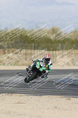 media/Jan-15-2026-Racers Edge (Thu) [[dfebeb70ab]]/2-A Group/Session 5 Turn 2/